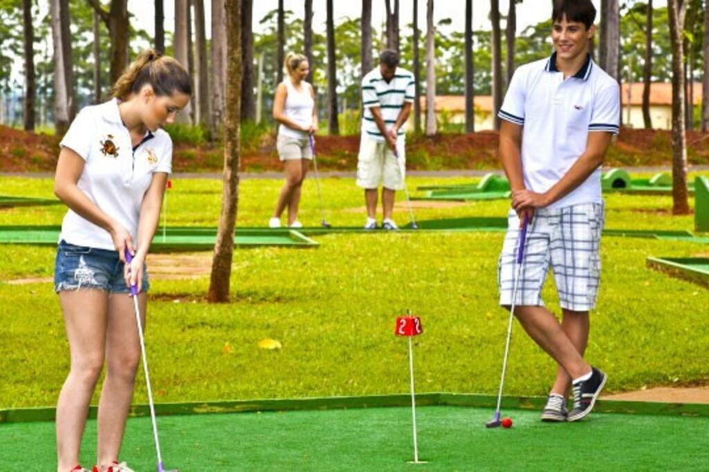 Resort&Lazer Piscinas, Beach Tenis, Bike, Golfe, Pesca, Ar, Wifi Fibra, Tv A Cabo E Lareira Águas de Santa Barbara Eksteriør billede