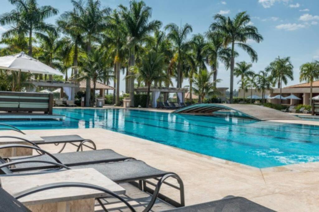 Resort&Lazer Piscinas, Beach Tenis, Bike, Golfe, Pesca, Ar, Wifi Fibra, Tv A Cabo E Lareira Águas de Santa Barbara Eksteriør billede